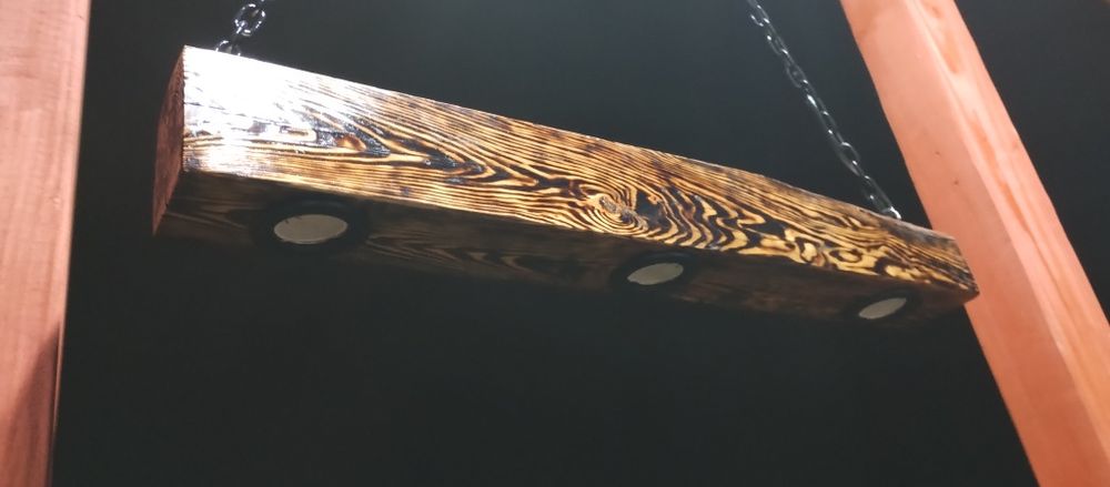 Lampa drewniana w stylu loft