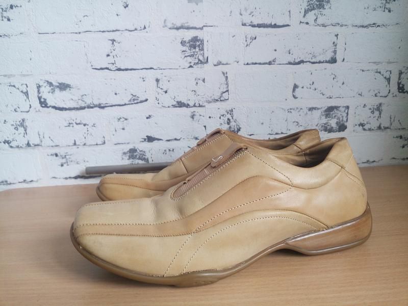 Брендовые слипоны,мокасины,туфли.кларкс.кожа.унисекс.
Clarks