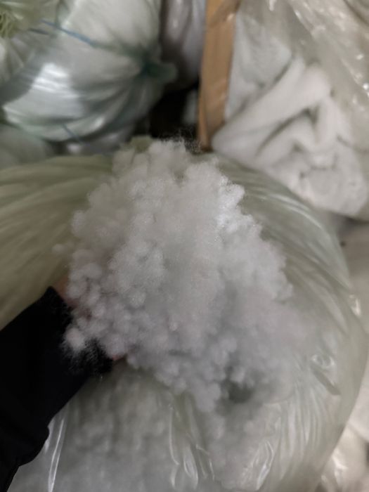 Продам Холлофайбер и Пух на вес