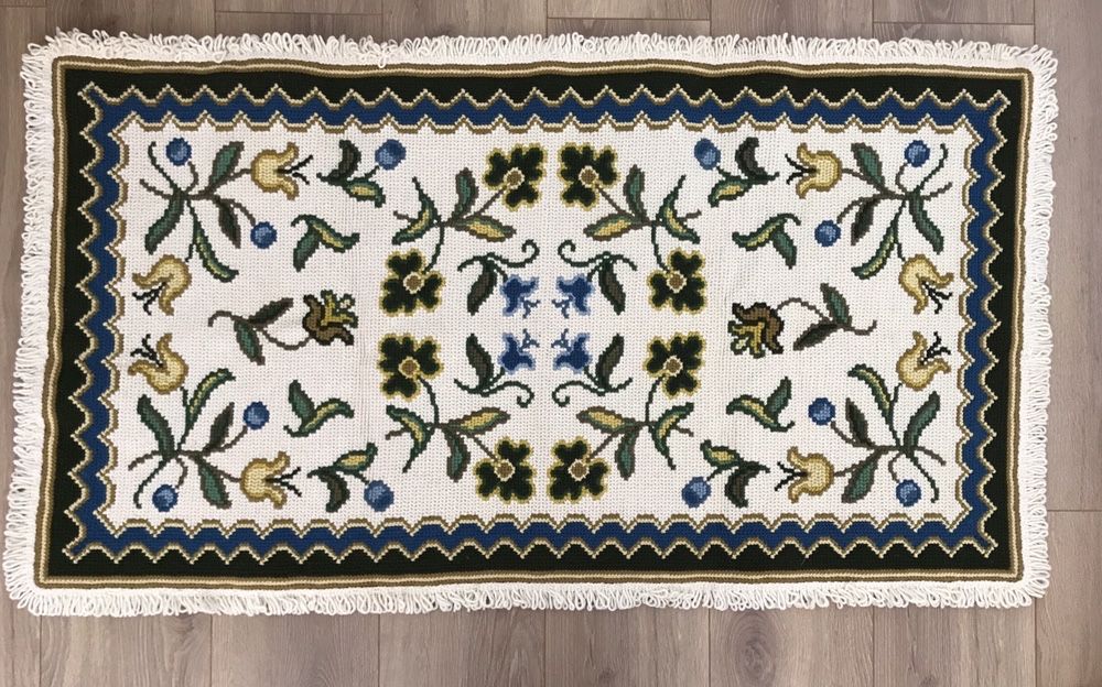 Tapetes de arraiolos original (ponto à mão)