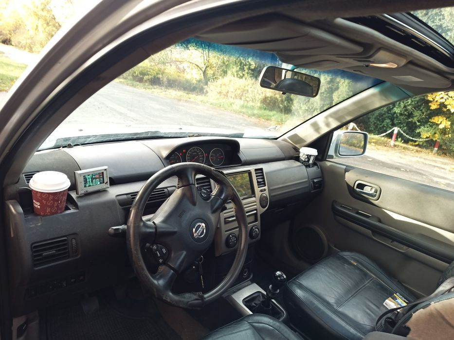 Nissan x-trail 2.2 dCi stan techniczny bardzo dobry 4 x 4. Wrocław.