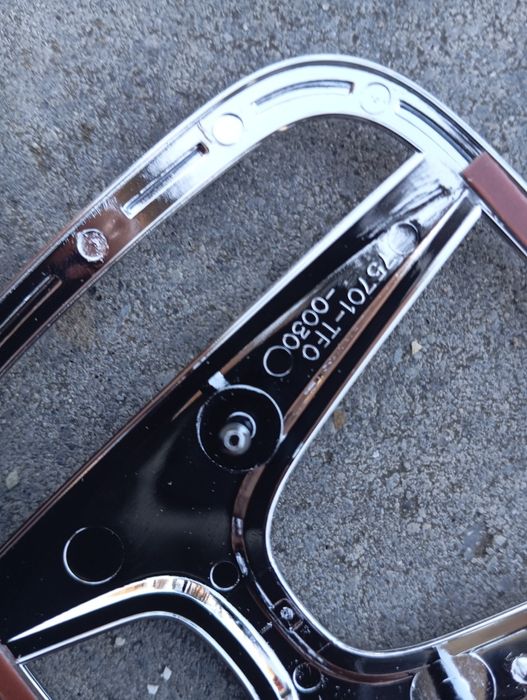 Znaczek logo emblemat Klapy bagażnika tył Honda Jazz II 2 Oryginał