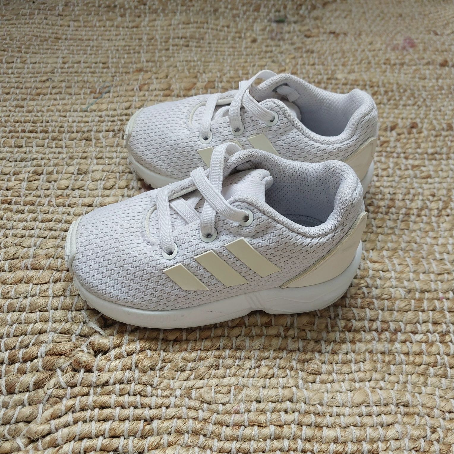 Adidas w rozmiarze 20
