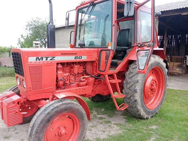 Ciągnik rolniczy MTZ 80 (Pronar Belarus Case ursus C-330 C-360)