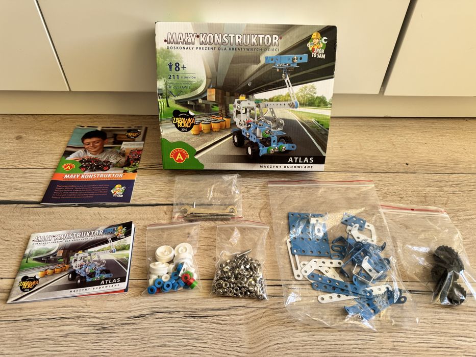 Mały konstruktor maszyny budowlane Atlas jak Nowe