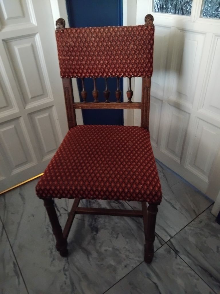 6 krzeseł drewnianych do odświeżenia