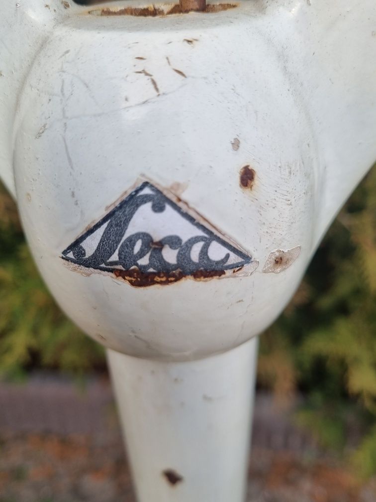 Waga lekarska z lat 80.
