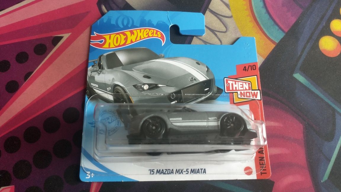 Hot Wheels '15 Mazda MX-5 Miata błąd produkcyjny (Error)