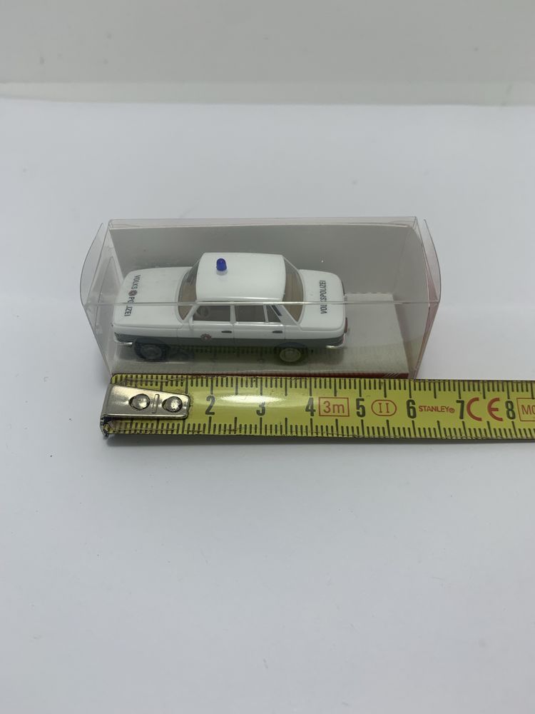 Wartburg 353 66 da Herpa escala 1/87