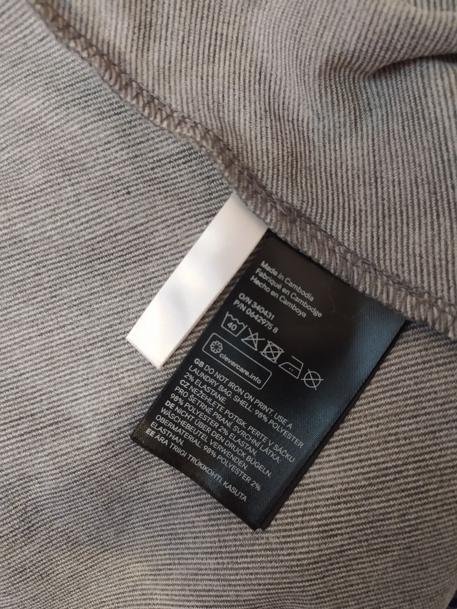 Брендовое платье H&M на рост от 150 см, размер 158-164, плаття