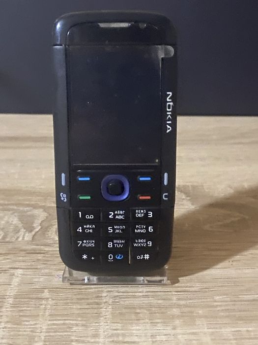 Мобильный телефон Nokia 5700
