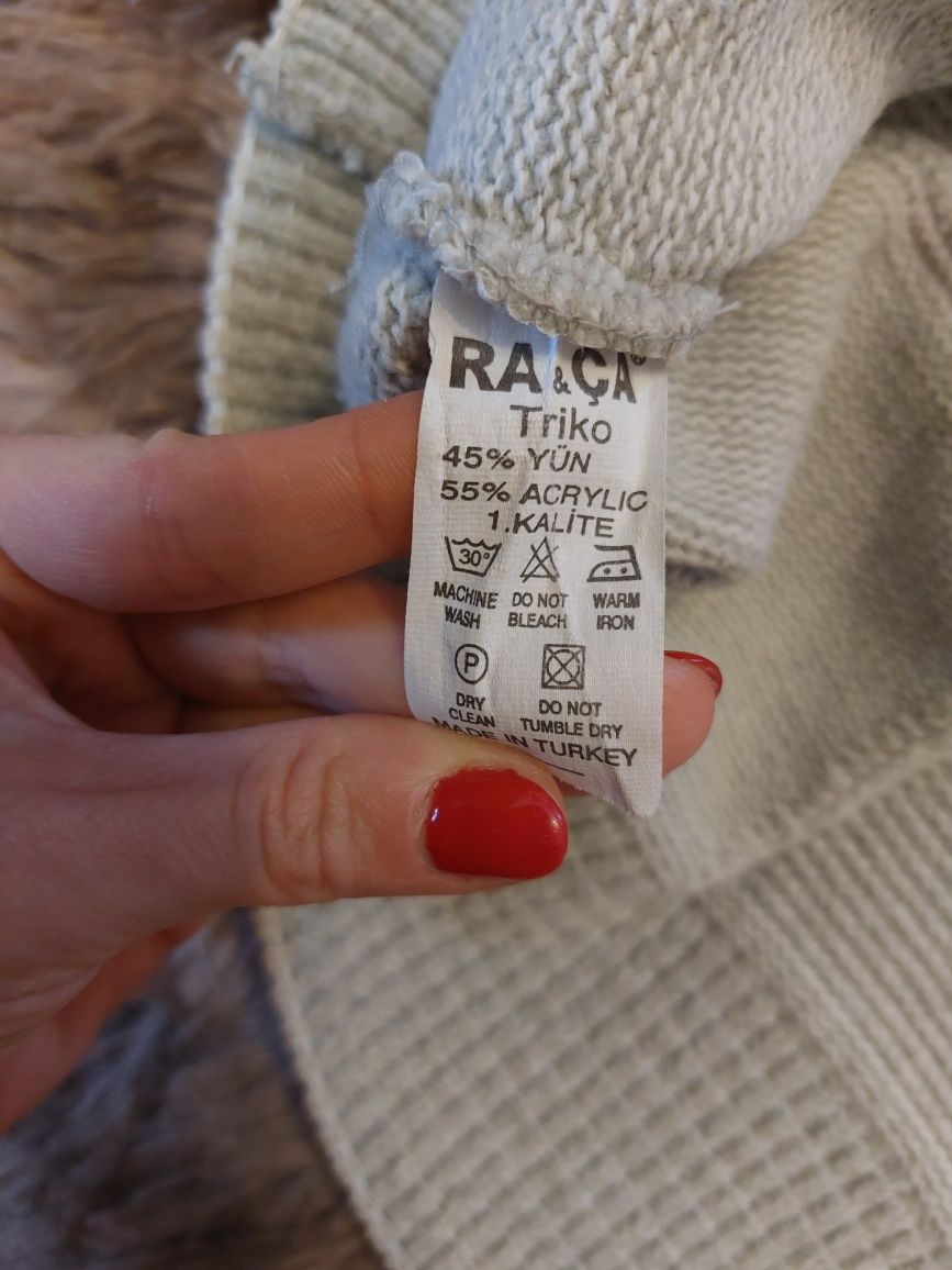 Ciepły szary sweter z okrągłym dekoltem, XL, 45% wełny