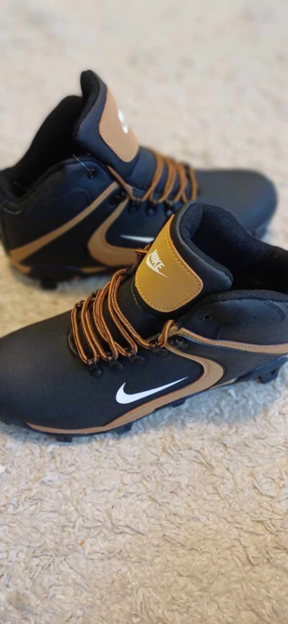 Nowe zimowe buty męskie