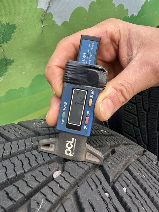 Продам резину 205/60r/16