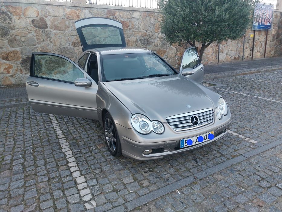 Mercedes c220 sport coupe evolucion 2003