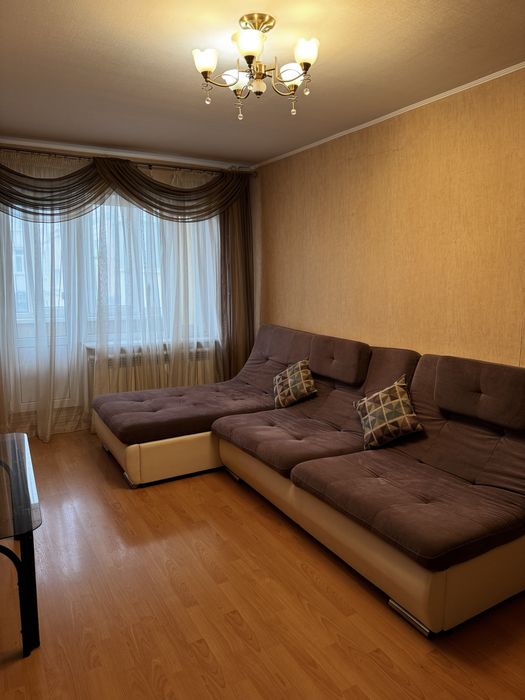 Продам 3-к квартиру у Бородинському мкрн.