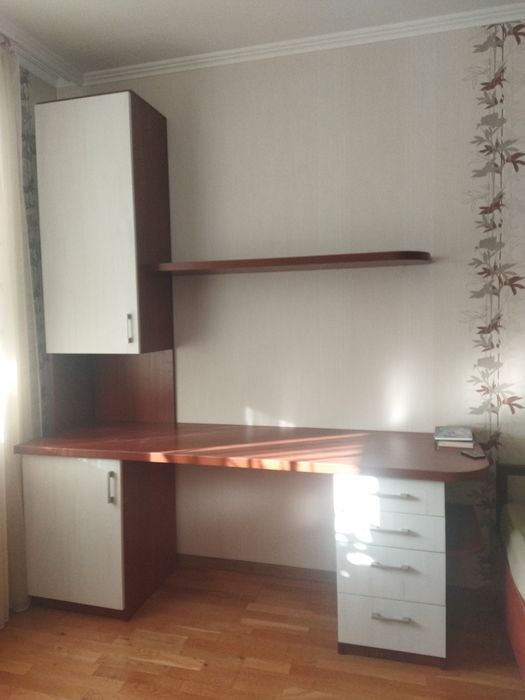 Стіл письмовий з пеналом