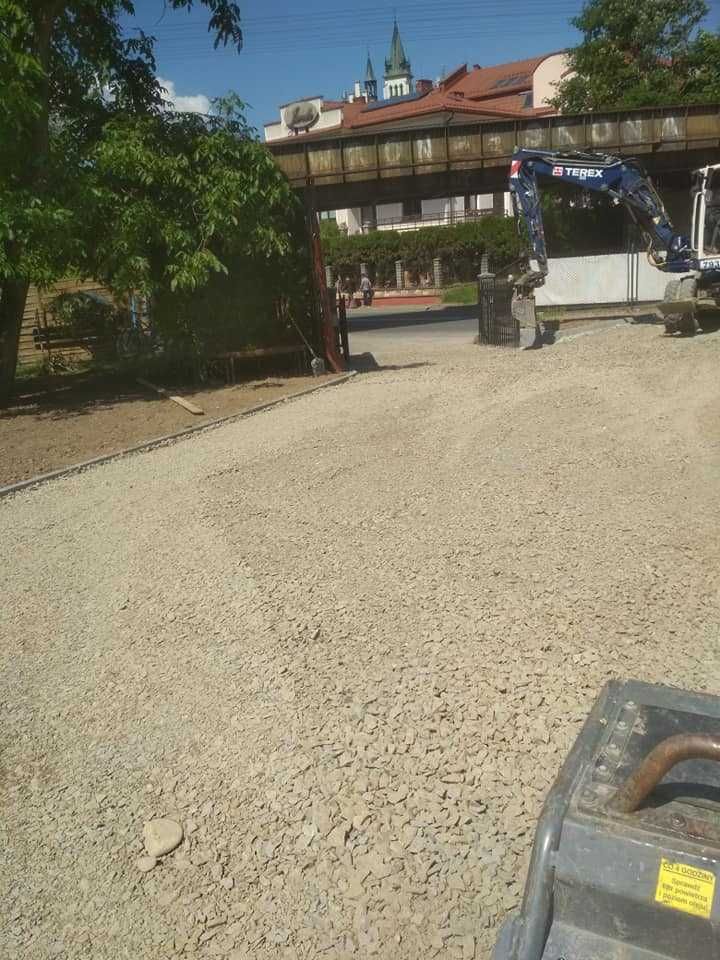 Prace Ziemne  Koparka 3t