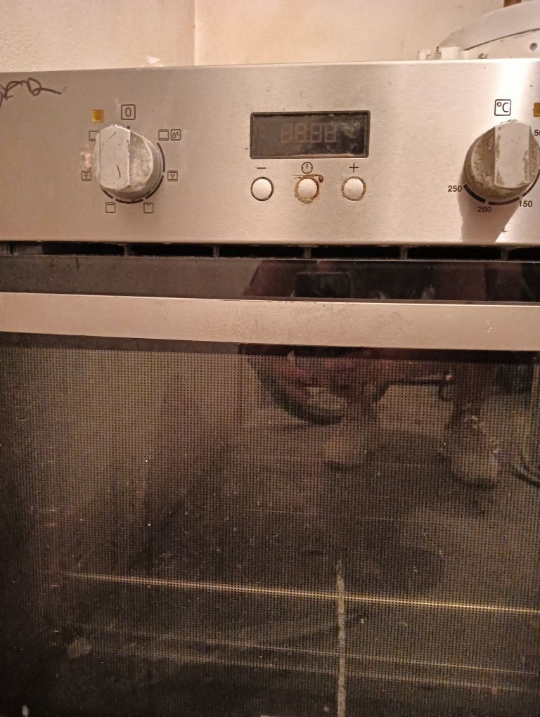 Forno ZANUSSI de encastrar funcionar