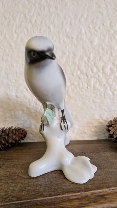 Figurka porcelanowa jakiś ptak, 16cm wysokości