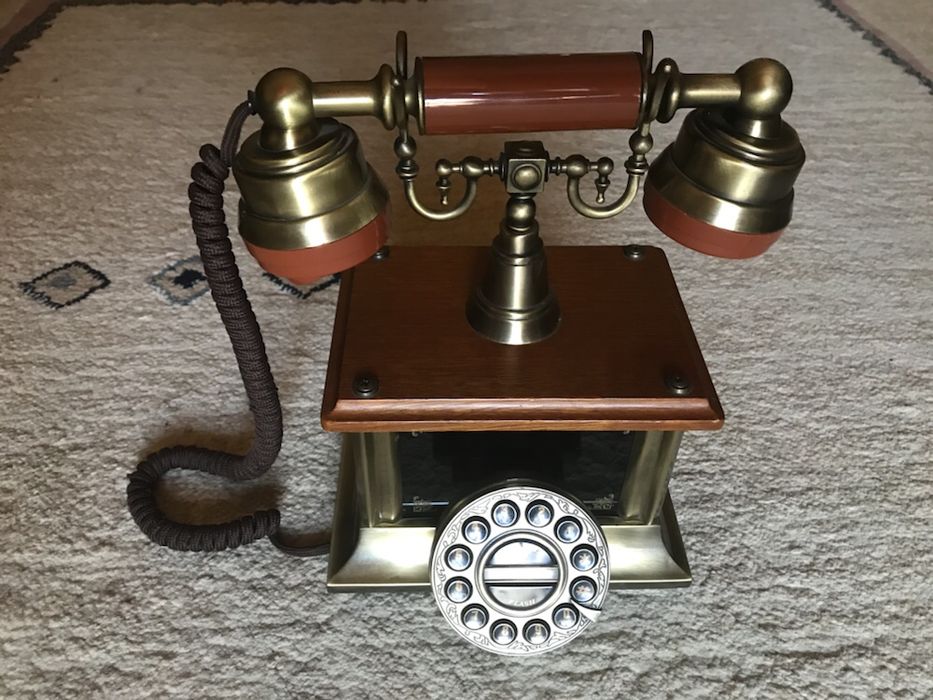 Проводной ретро телефон GOODWIN Nostalgia 668