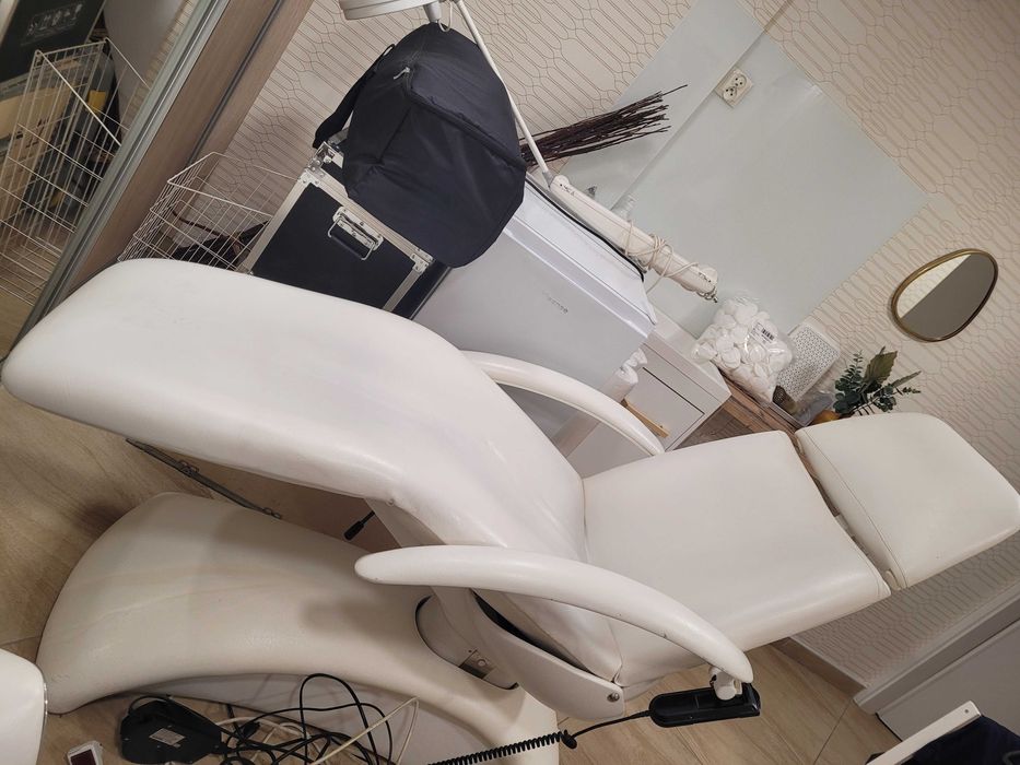 Fotel kosmetyczny elektryczny