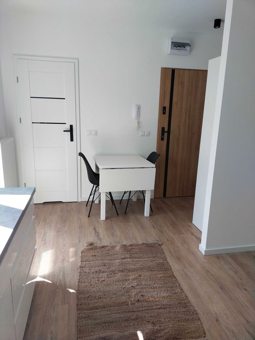 Wynajem mieszkanie kawalerka z balkonem  Kraków