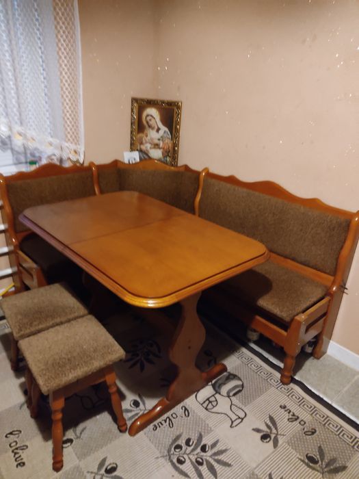 Продам терміново кухню і кухонний уголок