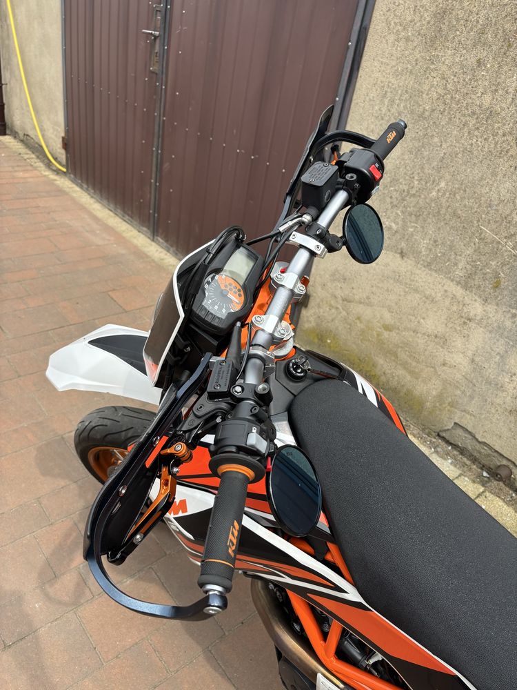 Ktm smc r 690 supermoto
