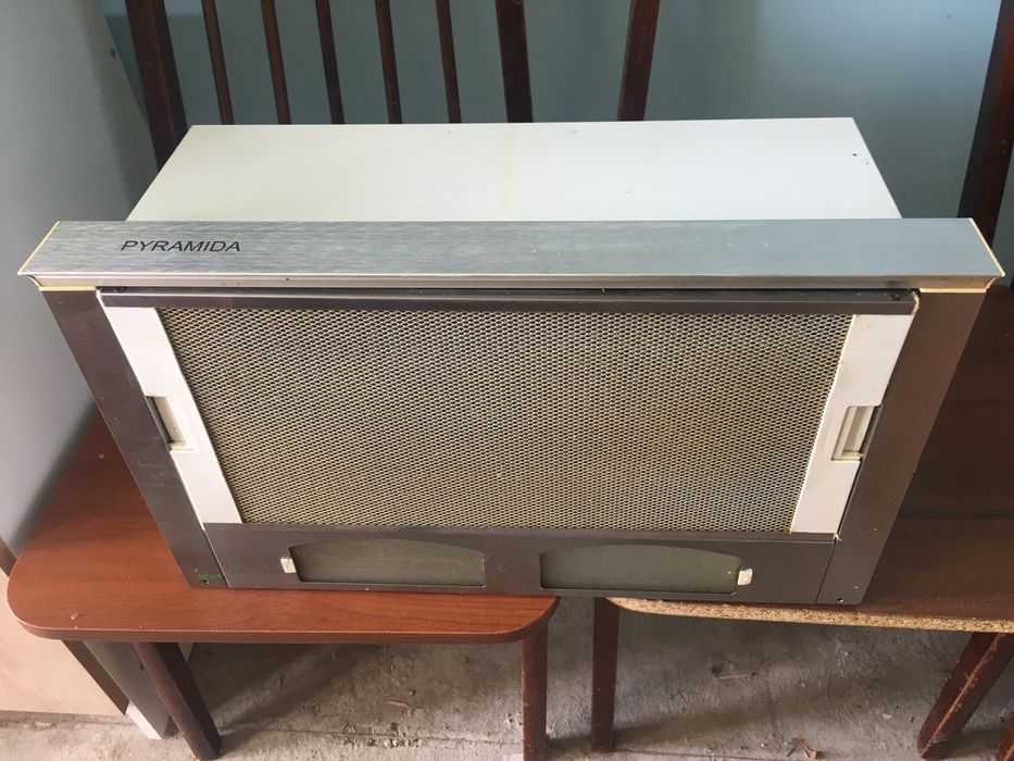 Кухонна витяжка pyramida 50 см