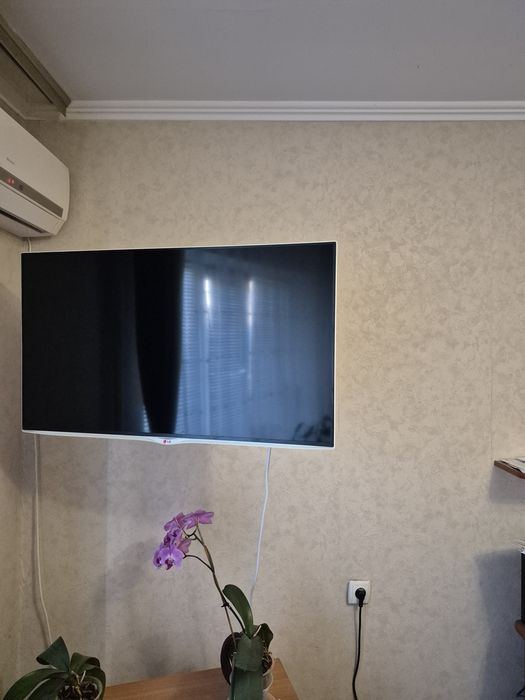 ТЕЛЕВІЗОР LG 40 в хорошому робочому стані