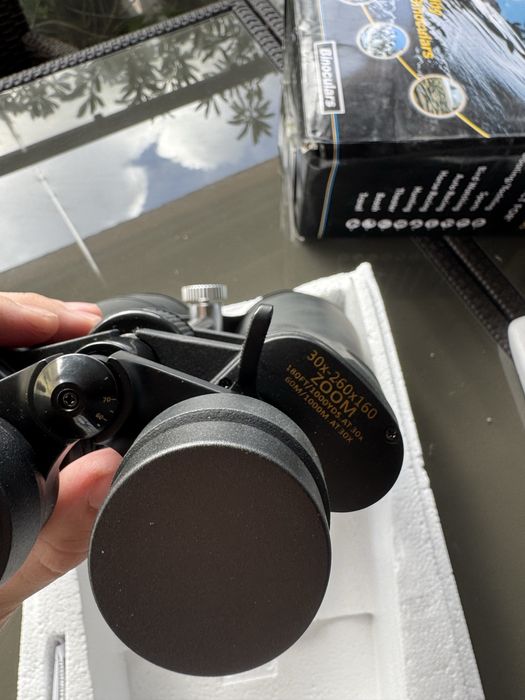 Binóculos longo alcance 30x260x160