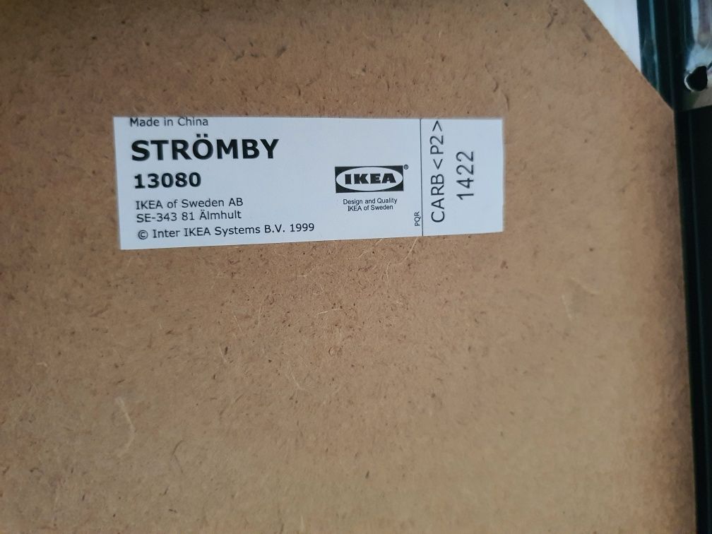Rama aluminiowa z plakatem czarna IKEA Stromby 70 x 50 cm