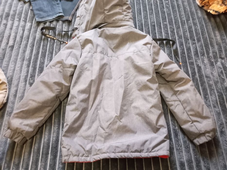 Курточка на мальчика. В идеальном состоянии.