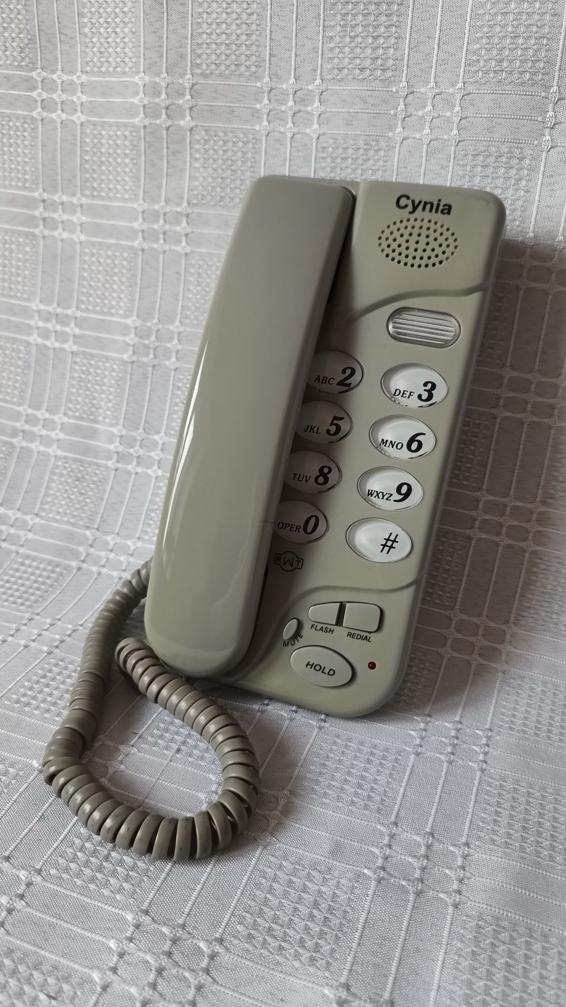 Aparat telefoniczny "Cynia"