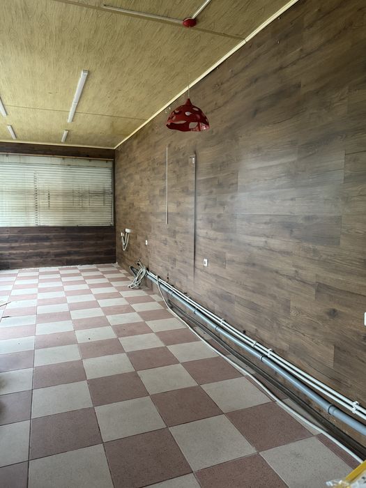 Здається в оренду приміщення в Центрі міста .