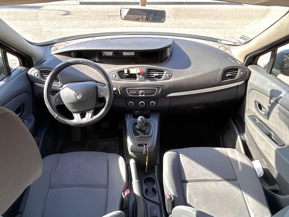 Renault Scenic 1.5 DCI 2011