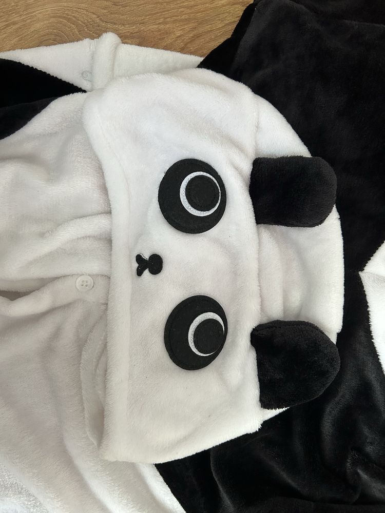 Kostium/piżama panda