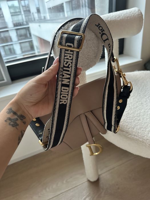 Torebka saddle z cienkim paskiem