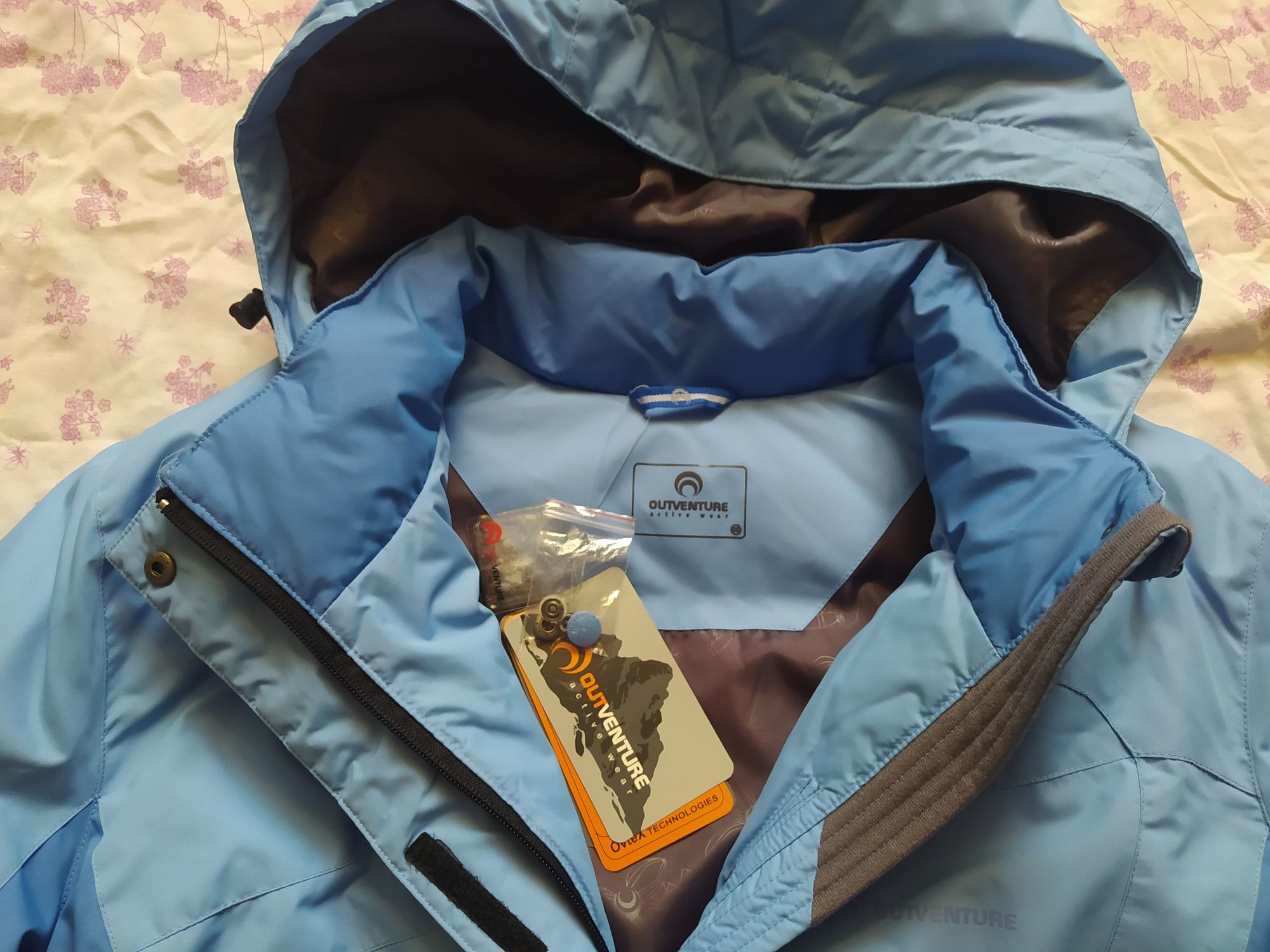 Нова пухова куртка Outventure, 50 р.