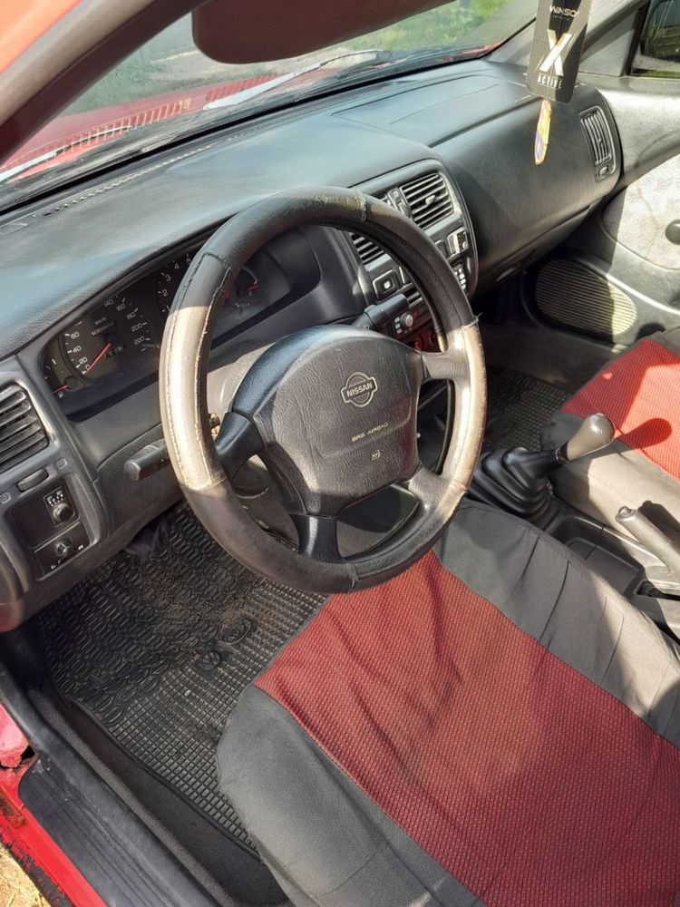 Нісан альмера Nisan almera