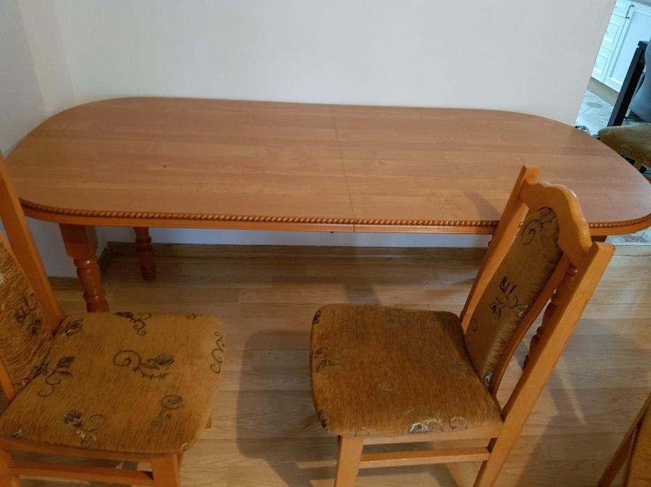 Stół do salonu
