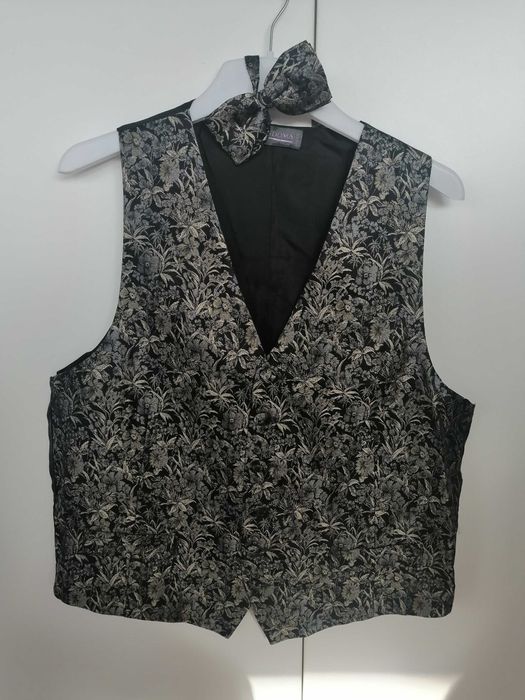 Colete e camisa de cerimonia para homem