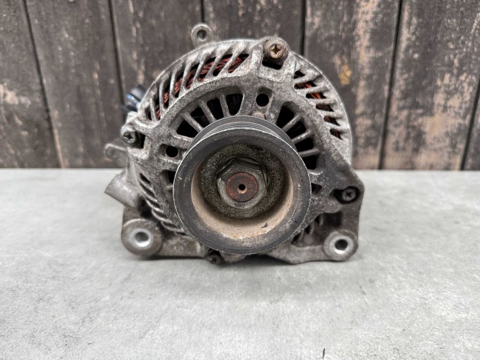 Генератор Honda Civic 1.6 1.8 2005-2011