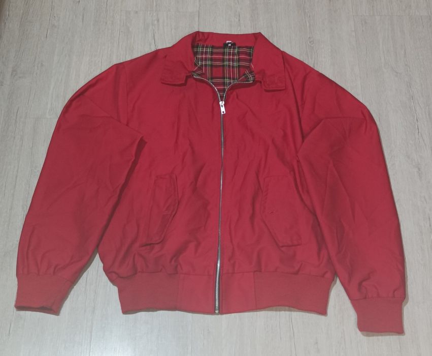 Харінгтон по типу Lonsdale 
Розмір: М
Стан Хороший 
Заміри:
Ширина: 52