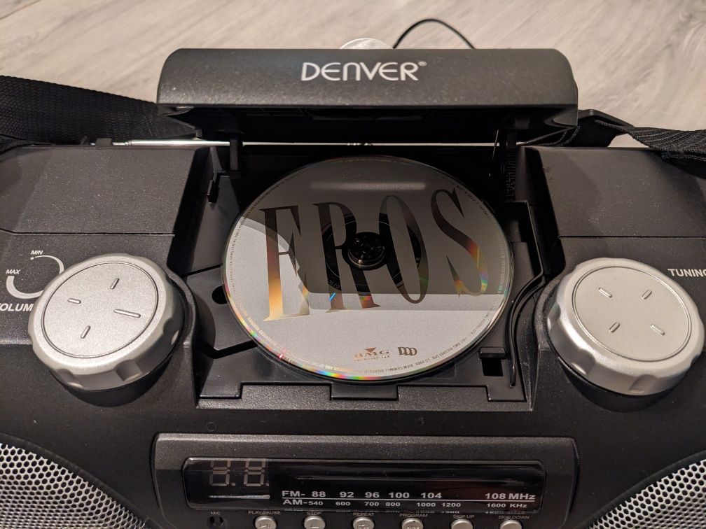 Касетна дека Denver/Aux,CD, Tape,radio (USA)