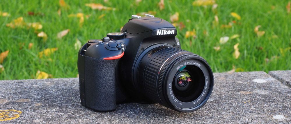 Nikon D3500 como nova / Like New — usada menos de 10x / used < 10x