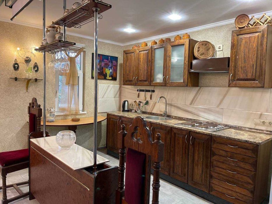 Продається будинок мрії на Дамбі