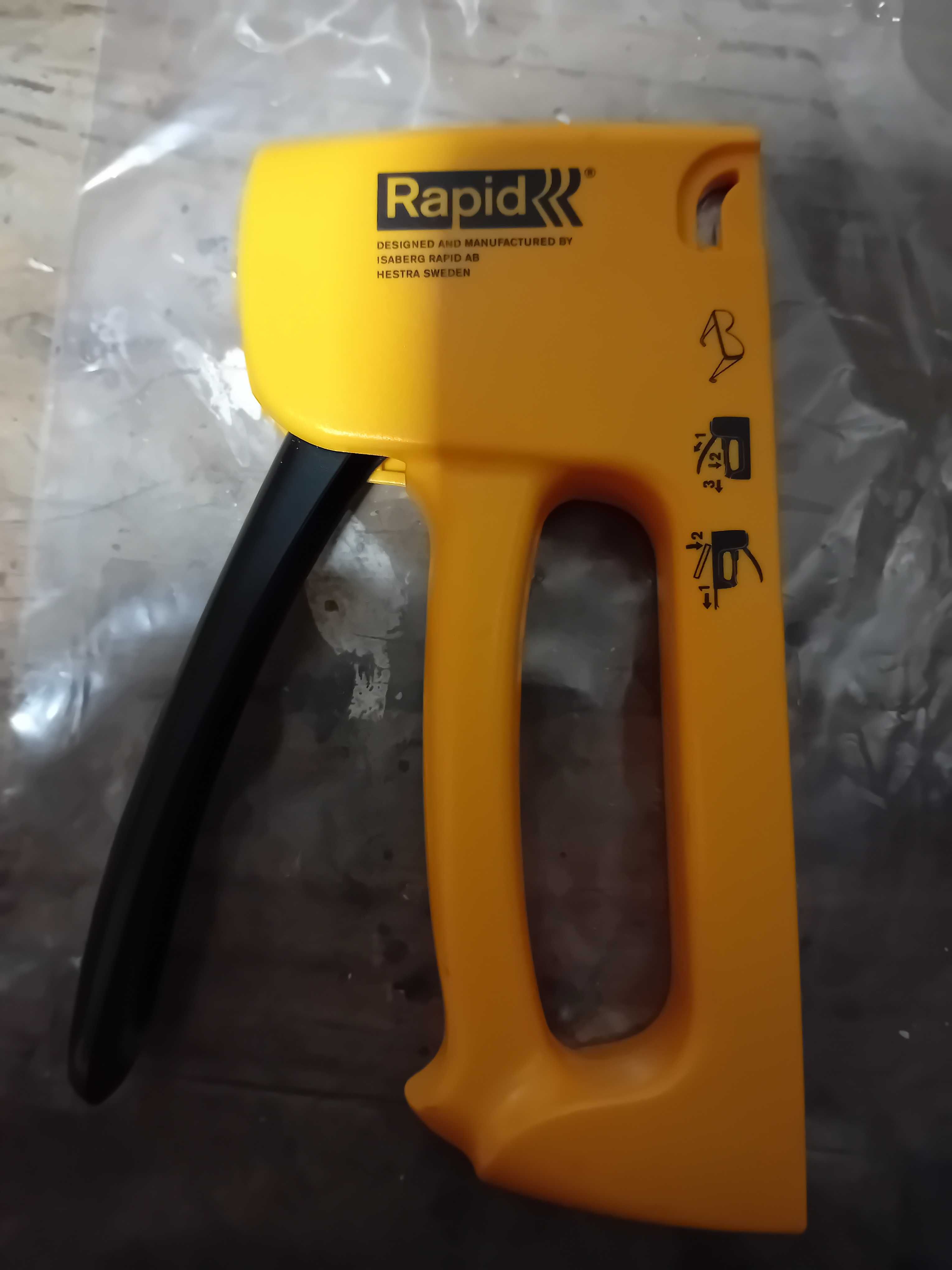 Agrafador/grampeador Rapid R13