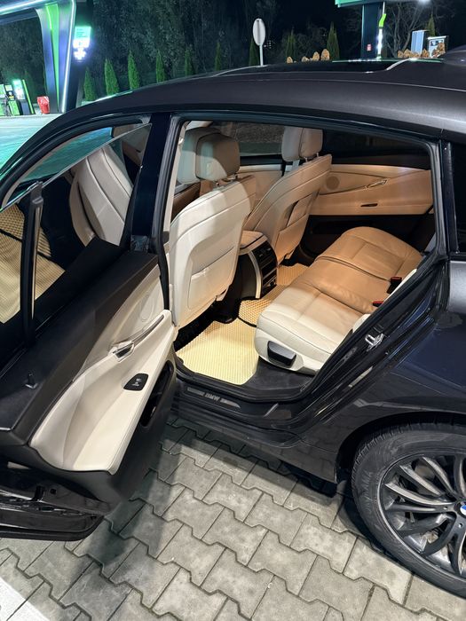 BMW 5 Series GT 2013